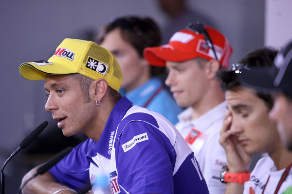 2008 MotoGP Championship - Czech Republic
Brno, Czech Republic. 14th - 17th August 2008.
Valentino Rossi Fiat Yamaha Team in the pre event press conference.
World Copyright: Martin Heath / LAT Photographic
ref: Digital Image BPI_Moto
5jtk 2008 MotoGP Championship - Czech Republic
Brno, Czech Republic. 14th - 17th August 2008.
Valentino Rossi Fiat Yamaha Team in the pre event press conference.
World Copyright: Martin Heath / LAT Photographic
ref: Digital Image BPI_Moto
5jtk