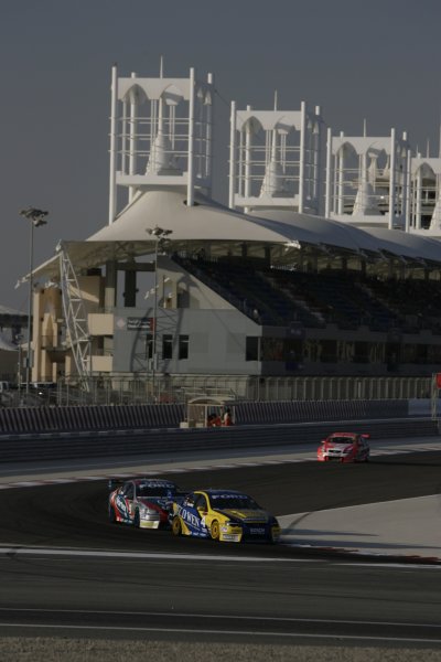 2007 Australian V8 Supercars.
Bahrain International Circuit. Sakhir, Bahrain.
2nd - 4th November.
James Courtney during the V8 Supercar Desert 400. Action.
World Copyright: Mark Horsburgh/LAT Photographic.
Ref: Digital Image 4-Courtney-RD12-07-3822 2007 Australian V8 Supercars.
Bahrain International Circuit. Sakhir, Bahrain.
2nd - 4th November.
James Courtney during the V8 Supercar Desert 400. Action.
World Copyright: Mark Horsburgh/LAT Photographic.
Ref: Digital Image 4-Courtney-RD12-07-3822