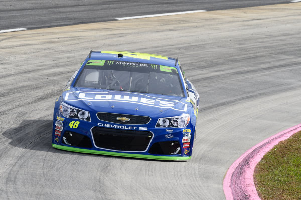 Monster Energy NASCAR Cup Series
First Data 500
Martinsville Speedway, Martinsville VA USA
Saturday 28 October 2017
Jimmie Johnson, Hendrick Motorsports, Lowe's Chevrolet SS
World Copyright: John K Harrelson/LAT Images Monster Energy NASCAR Cup Series
First Data 500
Martinsville Speedway, Martinsville VA USA
Saturday 28 October 2017
Jimmie Johnson, Hendrick Motorsports, Lowe's Chevrolet SS
World Copyright: John K Harrelson/LAT Images
