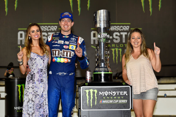 Monster Energy NASCAR Cup Series
Monster Energy NASCAR All-Star Race
Charlotte Motor Speedway, Concord, NC USA
Saturday 20 May 2017
Kyle Busch, Joe Gibbs Racing, M&M's Caramel Toyota Camry celebrates his win in Victory Lane
World Copyright: Nigel Kinrade
LAT Images
ref: Digital Image 17CLT1nk07412