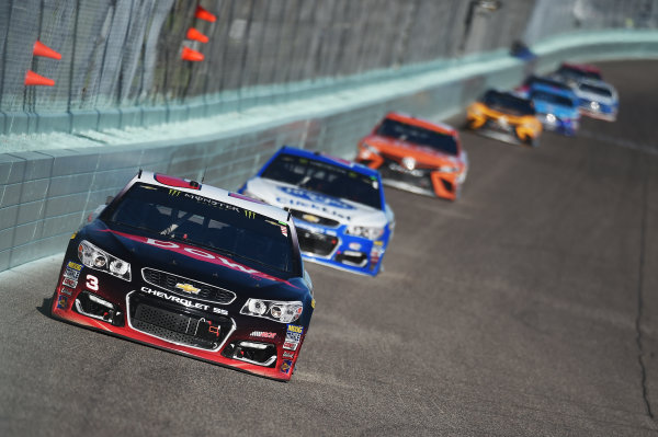 Monster Energy NASCAR Cup Series
Homestead-Miami Speedway, Homestead, Florida USA
Sunday 19 November 2017
Austin Dillon, Richard Childress Racing, Dow WeatherTech Chevrolet SS
World Copyright: Rainier Ehrhardt / LAT Images
ref: Digital Image DSC_1767 Monster Energy NASCAR Cup Series
Homestead-Miami Speedway, Homestead, Florida USA
Sunday 19 November 2017
Austin Dillon, Richard Childress Racing, Dow WeatherTech Chevrolet SS
World Copyright: Rainier Ehrhardt / LAT Images
ref: Digital Image DSC_1767
