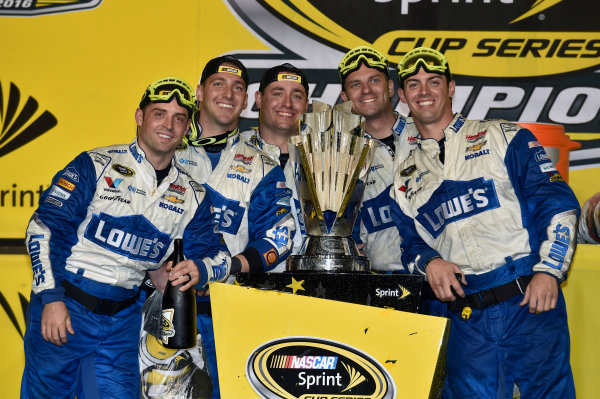 18-20 November, 2016, Homestead, Florida USA
Jimmie Johnson Championship Victory Lane Celebrations
© 2016, Nigel Kinrade
LAT Photo USA 18-20 November, 2016, Homestead, Florida USA
Jimmie Johnson Championship Victory Lane Celebrations
© 2016, Nigel Kinrade
LAT Photo USA
