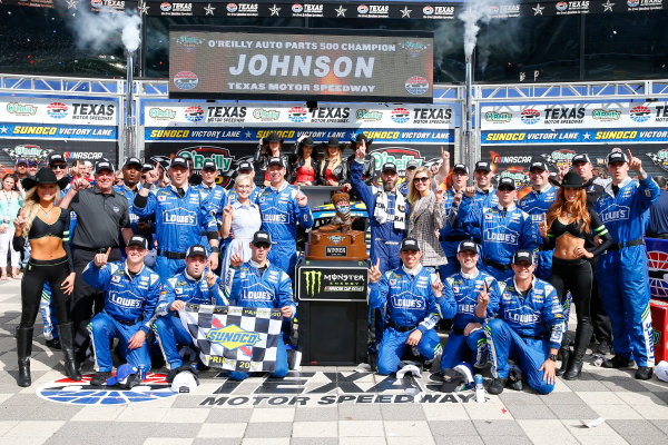 2017 Monster Energy NASCAR Cup Series
O'Reilly Auto Parts 500
Texas Motor Speedway, Fort Worth, TX USA
Sunday 9 April 2017
Jimmie Johnson celebrates in victory lane
World Copyright: Russell LaBounty/LAT Images
ref: Digital Image 17TEX1rl_5283 2017 Monster Energy NASCAR Cup Series
O'Reilly Auto Parts 500
Texas Motor Speedway, Fort Worth, TX USA
Sunday 9 April 2017
Jimmie Johnson celebrates in victory lane
World Copyright: Russell LaBounty/LAT Images
ref: Digital Image 17TEX1rl_5283