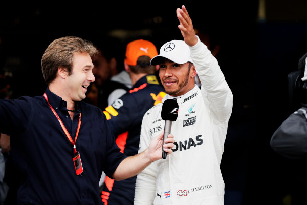 Autodromo Nazionale di Monza, Italy.
Saturday 02 September 2017.
Davide Valsecci interviews Lewis Hamilton, Mercedes AMG, after he secured a record breaking 69th Pole position.
World Copyright: Zak Mauger/LAT Images
ref: Digital Image _56I7628 Autodromo Nazionale di Monza, Italy.
Saturday 02 September 2017.
Davide Valsecci interviews Lewis Hamilton, Mercedes AMG, after he secured a record breaking 69th Pole position.
World Copyright: Zak Mauger/LAT Images
ref: Digital Image _56I7628