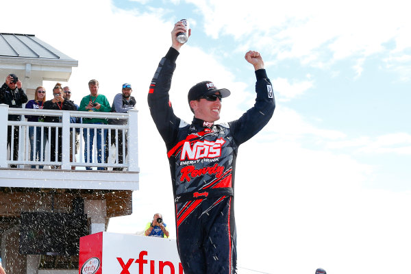 NASCAR XFINITY Series
Zippo 200 at The Glen
Watkins Glen International, Watkins Glen, NY USA
Saturday 5 August 2017
Kyle Busch, NOS Rowdy Toyota Camry celebrates in victory lane
World Copyright: Russell LaBounty
LAT Images NASCAR XFINITY Series
Zippo 200 at The Glen
Watkins Glen International, Watkins Glen, NY USA
Saturday 5 August 2017
Kyle Busch, NOS Rowdy Toyota Camry celebrates in victory lane
World Copyright: Russell LaBounty
LAT Images