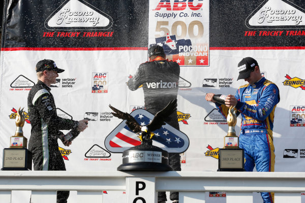 Verizon IndyCar Series
ABC Supply 500
Pocono Raceway, Long Pond, PA USA
Sunday 20 August 2017
Will Power, Team Penske Chevrolet, Josef Newgarden, Team Penske Chevrolet, Alexander Rossi, Curb Andretti Herta Autosport with Curb-Agajanian Honda celebrate with champagne on the podium
World Copyright: Phillip Abbott
LAT Images
ref: Digital Image abbott_pocono_0817_8082