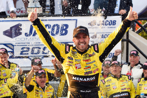 12-13 May, 2016, Dover, Delaware USA
Matt Crafton celebrates his win in Victory Lane
? 2016, Nigel Kinrade
LAT Photo USA 12-13 May, 2016, Dover, Delaware USA
Matt Crafton celebrates his win in Victory Lane
? 2016, Nigel Kinrade
LAT Photo USA