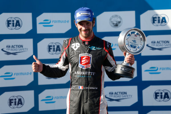 2014/2015 FIA Formula E Championship.
Jean-Eric Vergne (FRA)/Andretti Motorsport - Spark-Renault SRT_01E
Long Beach ePrix, Long Beach, California, United States of America.
Sunday 5 April 2015
Photo: Al Staley/LAT/Formula E
ref: Digital Image _R6T8671
2014/2015 FIA Formula E Championship.
Jean-Eric Vergne (FRA)/Andretti Motorsport - Spark-Renault SRT_01E
Long Beach ePrix, Long Beach, California, United States of America.
Sunday 5 April 2015
Photo: Al Staley/LAT/Formula E
ref: Digital Image _R6T8671