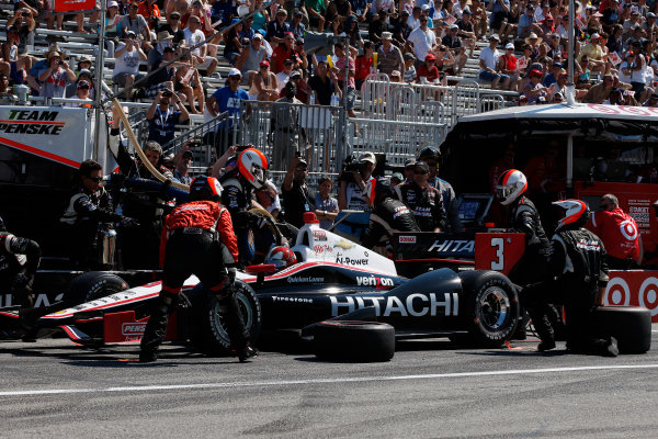 14 July, 2013, Toronto, Ontario, Canada
Helio Castroneves pit stop
© 2013, Michael L. Levitt
LAT Photo USA. 14 July, 2013, Toronto, Ontario, Canada
Helio Castroneves pit stop
© 2013, Michael L. Levitt
LAT Photo USA.