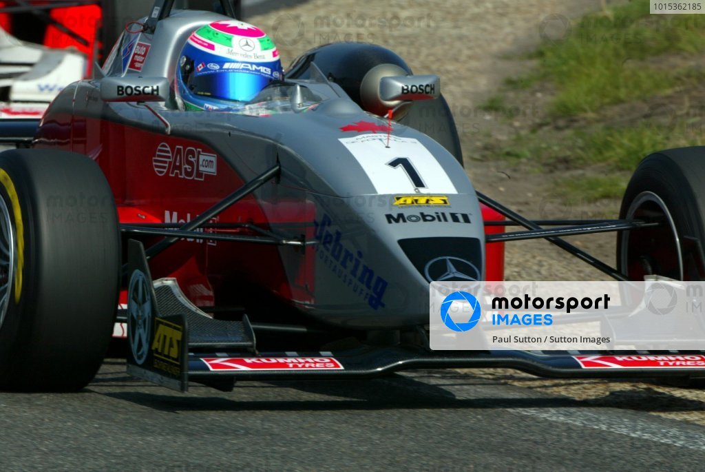 International Formula 3: F3 Photo