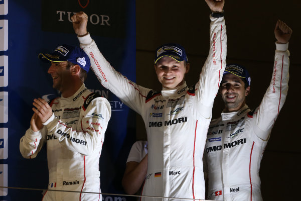 2015 FIA World Endurance Championship,
Bahrain International Circuit, Bahrain.
19th - 21st November 2015.
Romain Dumas / Neel Jani / Marc Lieb Porsche Team Porsche 919 Hybrid.
World Copyright: Jakob Ebrey / LAT Photographic.