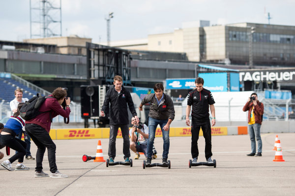 2014/2015 FIA Formula E Championship.
Berlin ePrix, Berlin Tempelhof Airport, Germany.
Thursday 21 May 2015
Scott Speed (USA)/Andretti Autosport - Spark-Renault SRT_01E, Nelson Piquet Jr (BRA)/China Racing - Spark-Renault SRT_01E and Jerome D'Ambrosio (BEL)/Dragon Racing - Spark-Renault SRT_01E on hovertrax.
Photo: Andrew Ferraro/LAT/Formula E
ref: Digital Image _FER0873
2014/2015 FIA Formula E Championship.
Berlin ePrix, Berlin Tempelhof Airport, Germany.
Thursday 21 May 2015
Scott Speed (USA)/Andretti Autosport - Spark-Renault SRT_01E, Nelson Piquet Jr (BRA)/China Racing - Spark-Renault SRT_01E and Jerome D'Ambrosio (BEL)/Dragon Racing - Spark-Renault SRT_01E on hovertrax.
Photo: Andrew Ferraro/LAT/Formula E
ref: Digital Image _FER0873