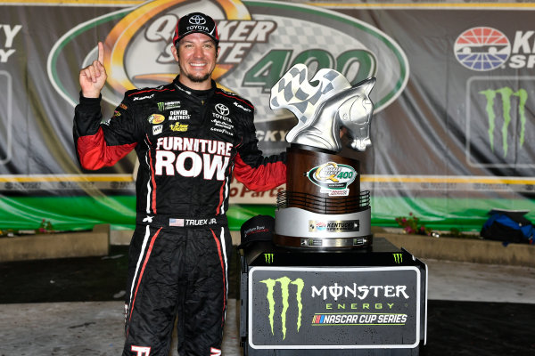 Monster Energy NASCAR Cup Series
Quaker State 400
Kentucky Speedway, Sparta, KY USA
Sunday 9 July 2017
Martin Truex Jr, Furniture Row Racing, Furniture Row/Denver Mattress Toyota Camry in victory lane
World Copyright: Logan Whitton
LAT Images Monster Energy NASCAR Cup Series
Quaker State 400
Kentucky Speedway, Sparta, KY USA
Sunday 9 July 2017
Martin Truex Jr, Furniture Row Racing, Furniture Row/Denver Mattress Toyota Camry in victory lane
World Copyright: Logan Whitton
LAT Images