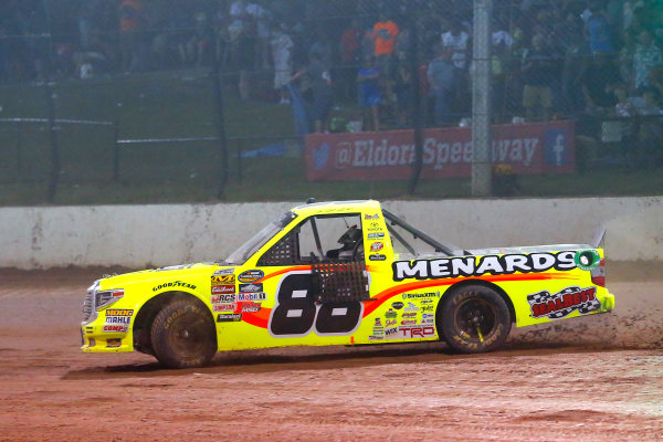 NASCAR Camping World Truck Series
Eldora Dirt Derby
Eldora Speedway, Rossburg, OH USA
Wednesday 19 July 2017
Matt Crafton, Ideal Door / Menards Toyota Tundra celebrates his win with a burnout
World Copyright: Russell LaBounty
LAT Images