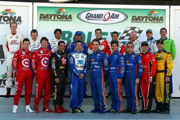 January 24-28, 2007, Daytona Beach, Florida, USA

Front Row R to L: Andy Pilgrim, Bobby Labonte, Wayne Taylor,  Jeff Gordon, Max Angelelli, Scott Pruett, Juan Pablo Montoya, Scott Dixon  & Dan Wheldon.  Second row from right to left:Max Papis, Jimmie Johnson,Paul Tracy , Helio Castroneves, Sam Hornish Jr
, , Buddy Rice, Christian Fittipaldi, Emmanuel Collard & Jörg Bergmeister   



Â©2007, Greg Aleck USA/LAT Photographic

