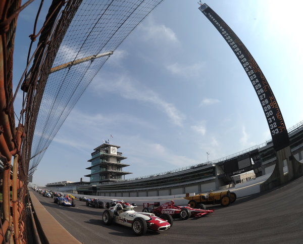 12 October, 2010, Indianapolis, Indiana, USA
33 Historic cars representing the 100 year history of the Indy 500 are gathered on the grid of the Indianapolis Motor Speedway
©2010, Dan R. Boyd, USA
LAT Photographic 12 October, 2010, Indianapolis, Indiana, USA
33 Historic cars representing the 100 year history of the Indy 500 are gathered on the grid of the Indianapolis Motor Speedway
©2010, Dan R. Boyd, USA
LAT Photographic