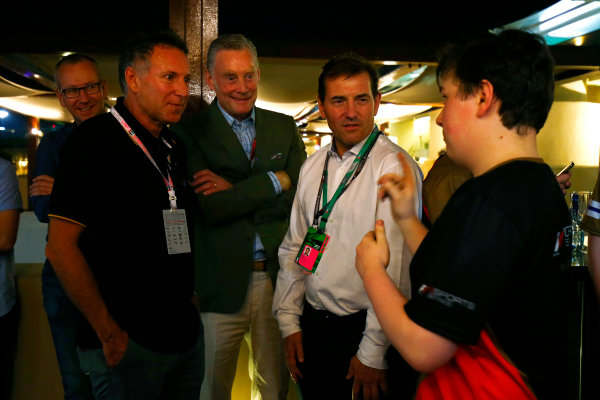 Yas Marina Circuit, Abu Dhabi, United Arab Emirates.
Saturday 25 November 2017.
E-Sports winner Brendon Leigh celebrates with Sean Bratches, Managing Director of Commercial Operations, Formula One Group.
World Copyright: Andrew Hone/LAT Images 
ref: Digital Image _ONZ0874