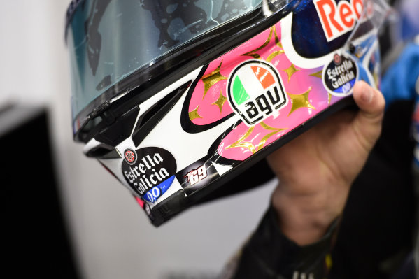 2017 MotoGP Championship - Round 5
Le Mans, France
Friday 19 May 2017
Jack Miller, Estrella Galicia 0,0 Marc VDS with Nicky Hayden number on his helmet
World Copyright: Gold & Goose Photography/LAT Images
ref: Digital Image 670562 2017 MotoGP Championship - Round 5
Le Mans, France
Friday 19 May 2017
Jack Miller, Estrella Galicia 0,0 Marc VDS with Nicky Hayden number on his helmet
World Copyright: Gold & Goose Photography/LAT Images
ref: Digital Image 670562