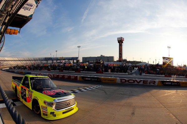 12-13 May, 2016, Dover, Delaware USA
Matt Crafton drives under the checkered flag to win
?2016, Russell LaBounty
LAT Photo USA
12-13 May, 2016, Dover, Delaware USA
Matt Crafton drives under the checkered flag to win
?2016, Russell LaBounty
LAT Photo USA