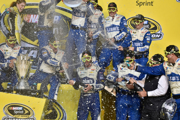 18-20 November, 2016, Homestead, Florida USA
Jimmie Johnson Championship Victory Lane Celebrations
© 2016, Nigel Kinrade
LAT Photo USA 18-20 November, 2016, Homestead, Florida USA
Jimmie Johnson Championship Victory Lane Celebrations
© 2016, Nigel Kinrade
LAT Photo USA