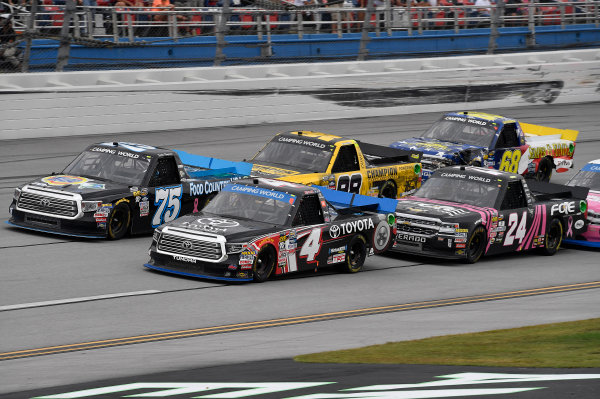 NASCAR Camping World Truck Series
Fred's 250
Talladega Superspeedway
Talladega, AL USA
Saturday 14 October 2017
Christopher Bell, Toyota Toyota Tundra and Parker Kligerman, Food Country USA / Lopez Wealth Management/Tide Pods Toyota Tundra
World Copyright: Rusty Jarrett
LAT Images NASCAR Camping World Truck Series
Fred's 250
Talladega Superspeedway
Talladega, AL USA
Saturday 14 October 2017
Christopher Bell, Toyota Toyota Tundra and Parker Kligerman, Food Country USA / Lopez Wealth Management/Tide Pods Toyota Tundra
World Copyright: Rusty Jarrett
LAT Images