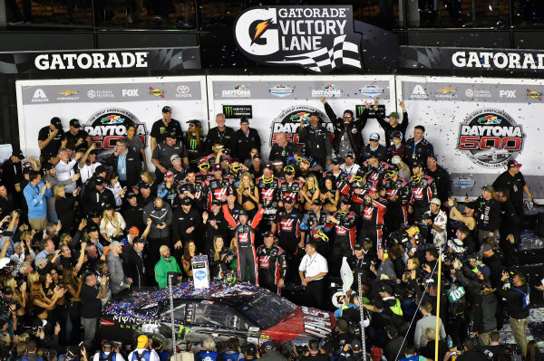 2017 Monster Energy NASCAR Cup Series - Daytona 500
Daytona International Speedway, Daytona Beach, FL USA
Sunday 26 February 2017
Kurt Busch celebrates his win
World Copyright: Nigel Kinrade/LAT Images

ref: Digital Image _DSC8016