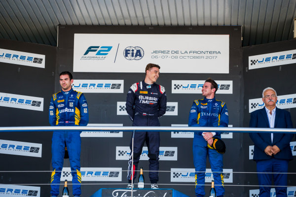 2017 FIA Formula 2 Round 10.
Circuito de Jerez, Jerez, Spain.
Sunday 8 October 2017.
Nicholas Latifi (CAN, DAMS), Artem Markelov (RUS, RUSSIAN TIME), Oliver Rowland (GBR, DAMS). 
Photo: Zak Mauger/FIA Formula 2.
ref: Digital Image _X0W2900