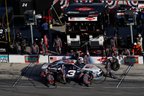 Monster Energy NASCAR Cup Series
AAA Texas 500
Texas Motor Speedway
Fort Worth, TX USA
Sunday 5 November 2017
Austin Dillon, Richard Childress Racing, Winter in PyeongChang Chevrolet SS
World Copyright: Michael L. Levitt
LAT Images Monster Energy NASCAR Cup Series
AAA Texas 500
Texas Motor Speedway
Fort Worth, TX USA
Sunday 5 November 2017
Austin Dillon, Richard Childress Racing, Winter in PyeongChang Chevrolet SS
World Copyright: Michael L. Levitt
LAT Images