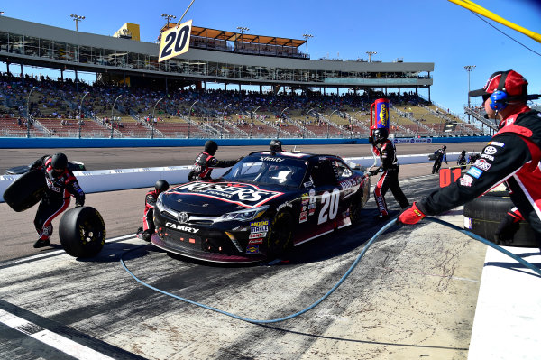 2017 NASCAR Xfinity Series
DC Solar 200
Phoenix International Raceway, Avondale, AZ USA
Saturday 18 March 2017
Erik Jones, Reser's Main St Bistro Toyota Camry
World Copyright: Rusty Jarrett/LAT Images
ref: Digital Image 17PHX1rj_2391 2017 NASCAR Xfinity Series
DC Solar 200
Phoenix International Raceway, Avondale, AZ USA
Saturday 18 March 2017
Erik Jones, Reser's Main St Bistro Toyota Camry
World Copyright: Rusty Jarrett/LAT Images
ref: Digital Image 17PHX1rj_2391