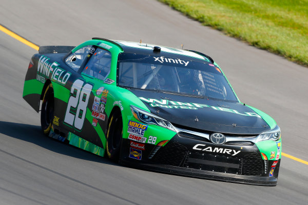 NASCAR XFINITY Series
VisitMyrtleBeach.com 300
Kentucky Speedway
Sparta, KY USA
Friday 22 September 2017
Dakoda Armstrong, WinField United Toyota Camry
World Copyright: Russell LaBounty
LAT Images NASCAR XFINITY Series
VisitMyrtleBeach.com 300
Kentucky Speedway
Sparta, KY USA
Friday 22 September 2017
Dakoda Armstrong, WinField United Toyota Camry
World Copyright: Russell LaBounty
LAT Images