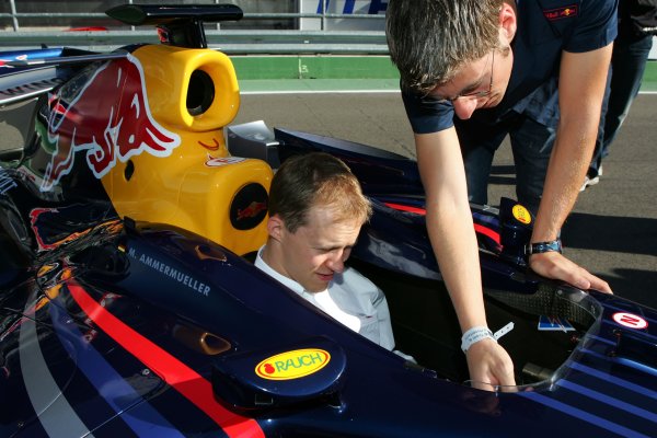 2007 DTM Championship.
Round 3, Eurospeedway Lausitz (Lausitzring). 18th - 20th May 2007.
Mattias Ekström (SWE), Audi Sport Team Abt Sportsline, Portrait, taking a seat in the Red Bull Racing Formula One car of Michael Ammermüller (GER)
World Copyright: Miltenburg/xpb
cc/LAT
ref: Digital Image Only