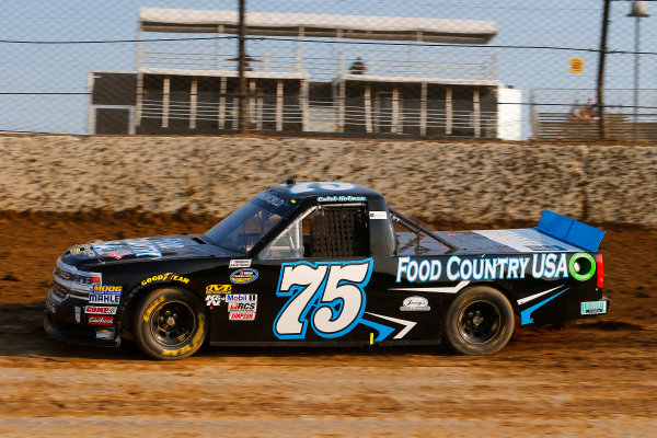 NASCAR Camping World Truck Series
Eldora Dirt Derby
Eldora Speedway, Rossburg, OH USA
Tuesday 18 July 2017
Caleb Holman, Food Country USA / Lopez Wealth Management Chevrolet Silverado
World Copyright: Russell LaBounty
LAT Images NASCAR Camping World Truck Series
Eldora Dirt Derby
Eldora Speedway, Rossburg, OH USA
Tuesday 18 July 2017
Caleb Holman, Food Country USA / Lopez Wealth Management Chevrolet Silverado
World Copyright: Russell LaBounty
LAT Images