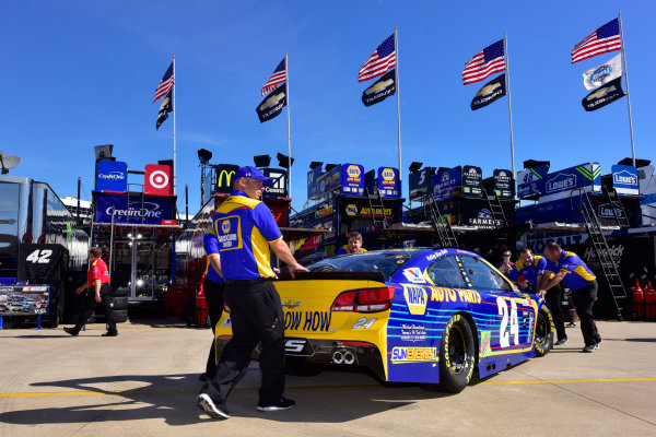 2017 Monster Energy NASCAR Cup Series
O'Reilly Auto Parts 500
Texas Motor Speedway, Fort Worth, TX USA
Friday 7 April 2017
Chase Elliott
World Copyright: Logan Whitton/LAT Images
ref: Digital Image 17TEX1LW0787 2017 Monster Energy NASCAR Cup Series
O'Reilly Auto Parts 500
Texas Motor Speedway, Fort Worth, TX USA
Friday 7 April 2017
Chase Elliott
World Copyright: Logan Whitton/LAT Images
ref: Digital Image 17TEX1LW0787