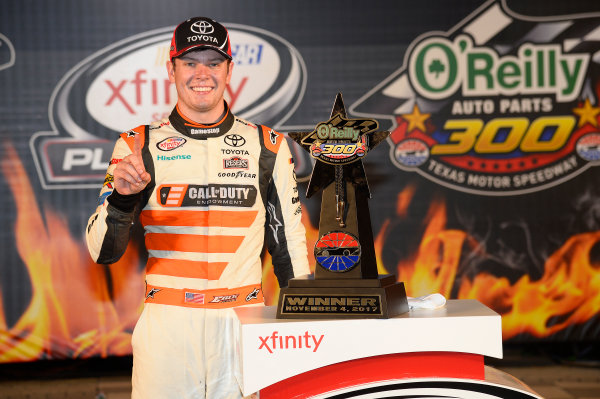 NASCAR XFINITY Series
O’Reilly Auto Parts 300
Texas Motor Speedway
Fort Worth, TX USA
Saturday 4 November 2017
Erik Jones, GameStop Call of Duty WWII Toyota Camry, celebrates in victory Lane.
World Copyright: John K Harrelson
LAT Images