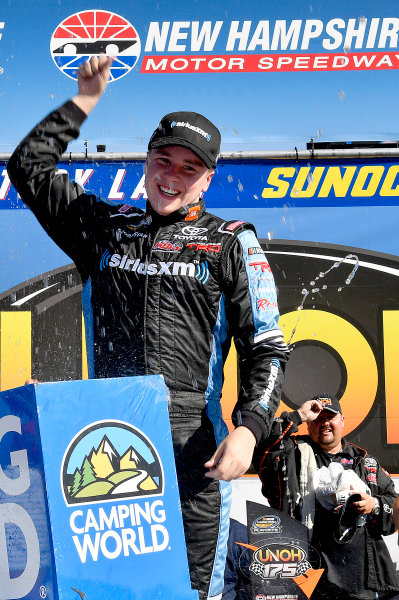 NASCAR Camping World Truck Series
UNOH 175
New Hampshire Motor Speedway
Loudon, NH USA
Saturday 23 September 2017
Christopher Bell, SiriusXM Toyota Tundra
World Copyright: Rusty Jarrett
LAT Images NASCAR Camping World Truck Series
UNOH 175
New Hampshire Motor Speedway
Loudon, NH USA
Saturday 23 September 2017
Christopher Bell, SiriusXM Toyota Tundra
World Copyright: Rusty Jarrett
LAT Images