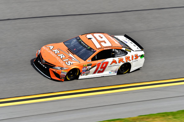 2017 NASCAR Cup - Daytona 500
Daytona International Speedway, Daytona Beach, FL USA
Saturday 18 February 2017
Daniel Suarez, ARRIS Toyota Camry
World Copyright: John K Harrelson/LAT Images


ref: Digital Image 17DAY1jh_00752