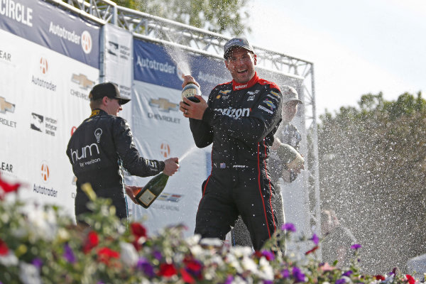 Verizon IndyCar Series
Chevrolet Detroit Grand Prix Race 2
Raceway at Belle Isle Park, Detroit, MI USA
Sunday 4 June 2017
Graham Rahal, Rahal Letterman Lanigan Racing Honda, Josef Newgarden, Team Penske Chevrolet, Will Power, Team Penske Chevrolet celebrate with champagne on the podium
World Copyright: Phillip Abbott
LAT Images