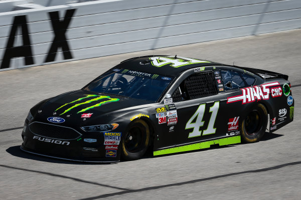 2017 Monster Energy NASCAR Cup Series - Fold of Honor QuikTrip 500
Atlanta Motor Speedway, Hampton, GA USA
Friday 3 March 2017
Kurt Busch
World Copyright: Barry Cantrell/LAT Images
ref: Digital Image 17ATLbc0649 2017 Monster Energy NASCAR Cup Series - Fold of Honor QuikTrip 500
Atlanta Motor Speedway, Hampton, GA USA
Friday 3 March 2017
Kurt Busch
World Copyright: Barry Cantrell/LAT Images
ref: Digital Image 17ATLbc0649