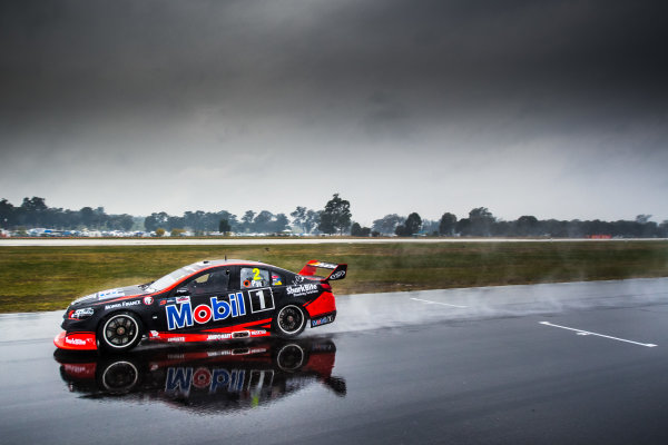 2017 Supercars Championship Round 5. 
Winton SuperSprint, Winton Raceway, Victoria, Australia.
Friday May 19th to Sunday May 21st 2017.
Scott Pye drives the #2 Mobil 1 HSV Racing Holden Commodore VF.
World Copyright: Daniel Kalisz/LAT Images
Ref: Digital Image 190517_VASCR5_DKIMG_0406.JPG