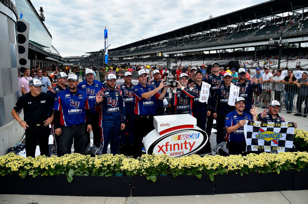 NASCAR XFINITY Series
Lilly Diabetes 250
Indianapolis Motor Speedway, Indianapolis, IN USA
Saturday 22 July 2017
William Byron, Liberty University Chevrolet Camaro wins
World Copyright: Rusty Jarrett
LAT Images NASCAR XFINITY Series
Lilly Diabetes 250
Indianapolis Motor Speedway, Indianapolis, IN USA
Saturday 22 July 2017
William Byron, Liberty University Chevrolet Camaro wins
World Copyright: Rusty Jarrett
LAT Images