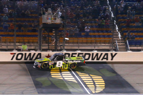 NASCAR Camping World Truck Series
M&M?s 200 presented by Casey?s General Store
Iowa Speedway, Newton, IA USA
Friday 23 June 2017
John Hunter Nemechek, Fire Alarm Services/Romco Equipment Co. Chevrolet Silverado drives under the checkered flag to win
World Copyright: Russell LaBounty
LAT Images NASCAR Camping World Truck Series
M&M?s 200 presented by Casey?s General Store
Iowa Speedway, Newton, IA USA
Friday 23 June 2017
John Hunter Nemechek, Fire Alarm Services/Romco Equipment Co. Chevrolet Silverado drives under the checkered flag to win
World Copyright: Russell LaBounty
LAT Images