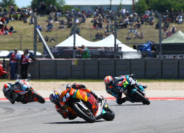 2017 Moto2 Championship - Round 3
Circuit of the Americas, Austin, Texas, USA
Sunday 23 April 2017
Miguel Oliveira, Red Bull KTM Ajo
World Copyright: Gold and Goose Photography/LAT Images
ref: Digital Image Moto2-R-500-2902 2017 Moto2 Championship - Round 3
Circuit of the Americas, Austin, Texas, USA
Sunday 23 April 2017
Miguel Oliveira, Red Bull KTM Ajo
World Copyright: Gold and Goose Photography/LAT Images
ref: Digital Image Moto2-R-500-2902