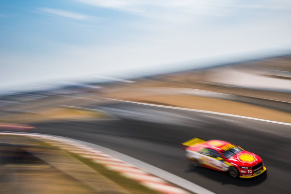 2017 Supercars Championship Round 2.
Tasmania SuperSprint, Simmons Plains Raceway, Tasmania, Australia.
Friday April 7th to Sunday April 9th 2017.
Fabian Coulthard drives the #12 Shell V-Power Racing Team Ford Falcon FGX.
World Copyright: Daniel Kalisz/LAT Images
Ref: Digital Image 070417_VASCR2_DKIMG_0493.JPG 2017 Supercars Championship Round 2.
Tasmania SuperSprint, Simmons Plains Raceway, Tasmania, Australia.
Friday April 7th to Sunday April 9th 2017.
Fabian Coulthard drives the #12 Shell V-Power Racing Team Ford Falcon FGX.
World Copyright: Daniel Kalisz/LAT Images
Ref: Digital Image 070417_VASCR2_DKIMG_0493.JPG