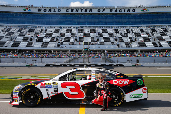 13-21 February, 2016, Daytona Beach, Florida USA  
Austin Dillon, driver of the #3 DOW Chevrolet, poses with his car after qualifying for the NASCAR Sprint Cup Series Daytona 500 at Daytona International Speedway on February 14, 2016 in Daytona Beach, Florida.  
LAT Photo USA via NASCAR via Getty Images