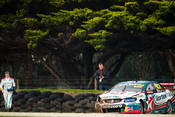 2017 Supercars Championship Round 3. 
Phillip Island 500, Phillip Island, Victoria, Australia.
Friday 21st April to Sunday 23rd April 2017.
Craig Lowndes driver of the #888 TeamVortex Holden Commodore VF.
World Copyright: Daniel Kalisz/LAT Images
Ref: Digital Image DSC_0425.JPG