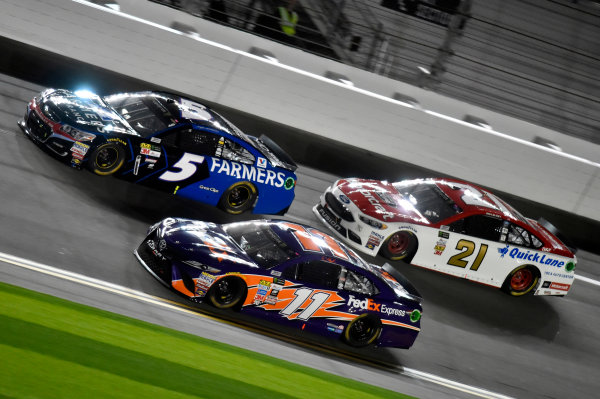 2017 NASCAR Monster Energy Cup - Can-Am Duels
Daytona International Speedway, Daytona Beach, FL USA
Thursday 23 February 2017
Denny Hamlin, FedEx Express Toyota Camry, Kasey Kahne and Ryan Blaney
World Copyright: Nigel Kinrade/LAT Images
ref: Digital Image 17DAY2nk07217 2017 NASCAR Monster Energy Cup - Can-Am Duels
Daytona International Speedway, Daytona Beach, FL USA
Thursday 23 February 2017
Denny Hamlin, FedEx Express Toyota Camry, Kasey Kahne and Ryan Blaney
World Copyright: Nigel Kinrade/LAT Images
ref: Digital Image 17DAY2nk07217