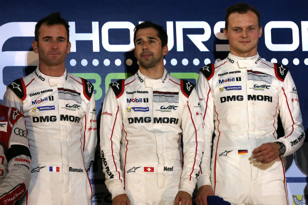 2015 FIA World Endurance Championship,
Bahrain International Circuit, Bahrain.
19th - 21st November 2015.
Romain Dumas / Neel Jani / Marc Lieb Porsche Team Porsche 919 Hybrid.
World Copyright: Jakob Ebrey / LAT Photographic.