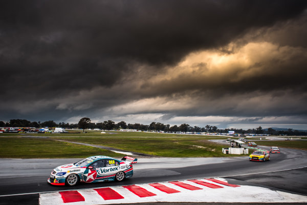 2017 Supercars Championship Round 5. 
Winton SuperSprint, Winton Raceway, Victoria, Australia.
Friday May 19th to Sunday May 21st 2017.
Craig Lowndes drives the #888 TeamVortex Holden Commodore VF.
World Copyright: Daniel Kalisz/LAT Images
Ref: Digital Image 190517_VASCR5_DKIMG_3510.JPG